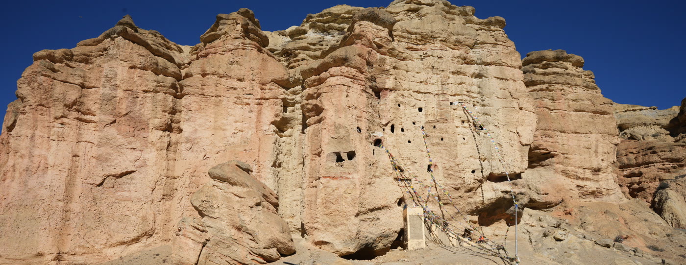 Himalayan Gold: the sky-caves of Upper Mustang